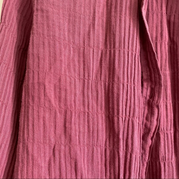 Universal Thread || Tie Front Button Up - Picture 2 of 7